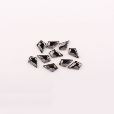 №04 Стразы E.Co Nails графитовыйе ромб (10 шт.) №04 Стразы E.Co Nails графитовыйе ромб (10 шт.)