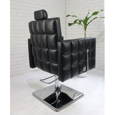 Парикмахерское кресло B-006 с откидной спинкой Парикмахерское кресло B-006 с откидной спинкой
