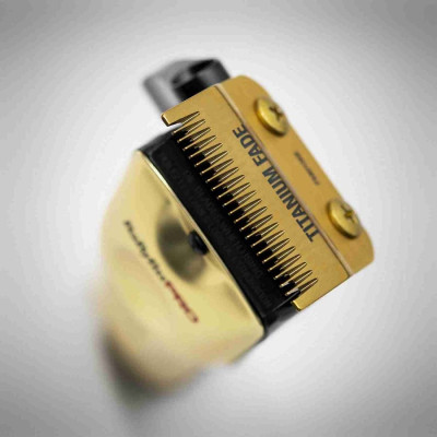 Машинка для стрижки волос BaByliss PRO FX825GE LOPRO FX CLIPPER GOLD Машинка для стрижки волос BaByliss PRO FX825GE LOPRO FX CLIPPER GOLD