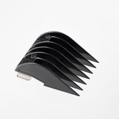 Насадка с металлическим замком для машинки Wahl №8 3150-2016, 25 мм Насадка с металлическим замком для машинки Wahl №8 3150-2016, 25 мм